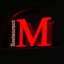 LE M